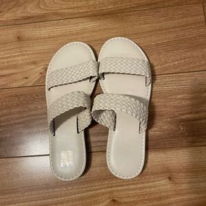 Women's Off-White Cream Sandals